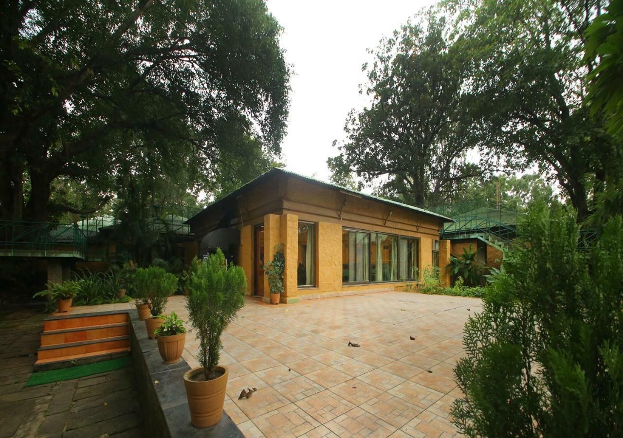 Mpt White Tiger Forest Lodge Tāla Dış mekan fotoğraf